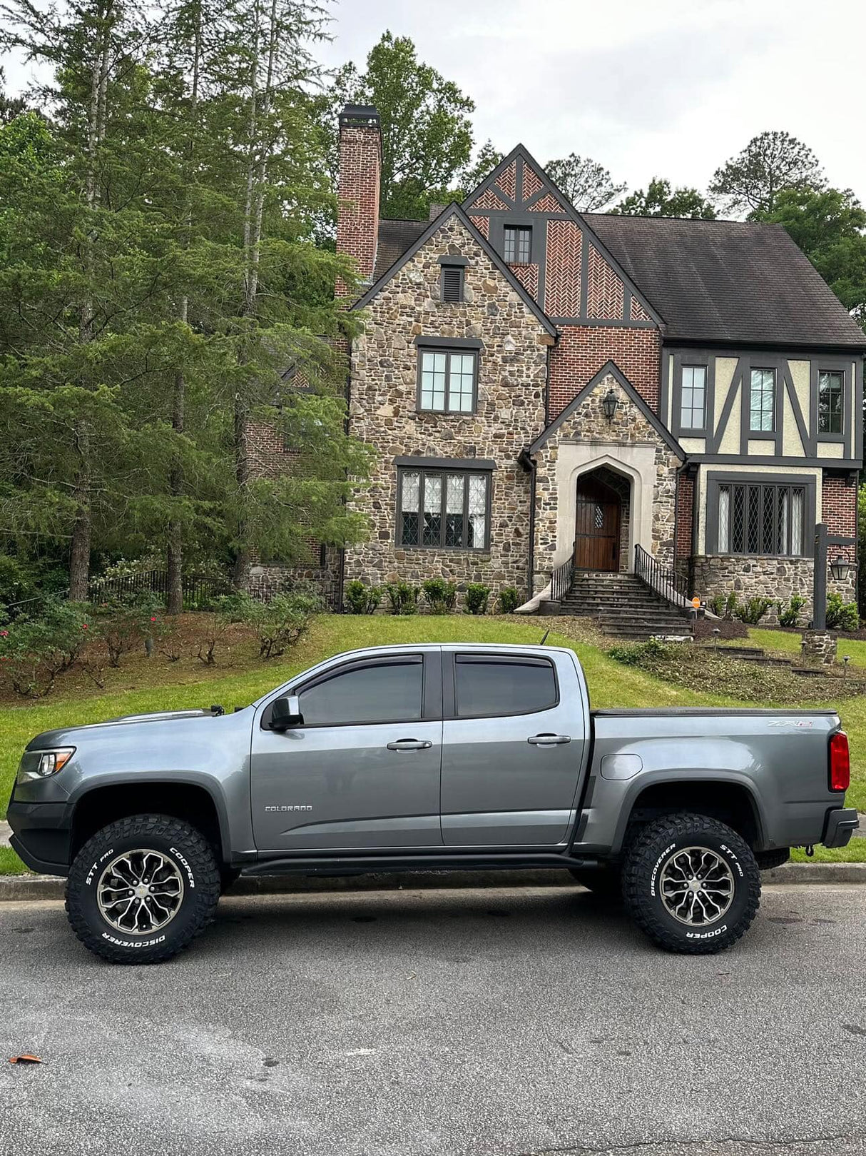 2017-2022 Chevrolet Colorado ZR2 4x4 - 2" Front and 1" Rear lift kit #403033
