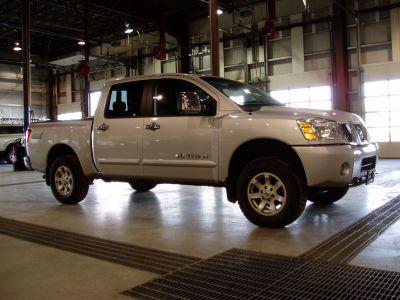 Kit de nivelación delantera de 2" para Nissan Titan 2008-2024 - 2WD y 4x4 n.º 707019