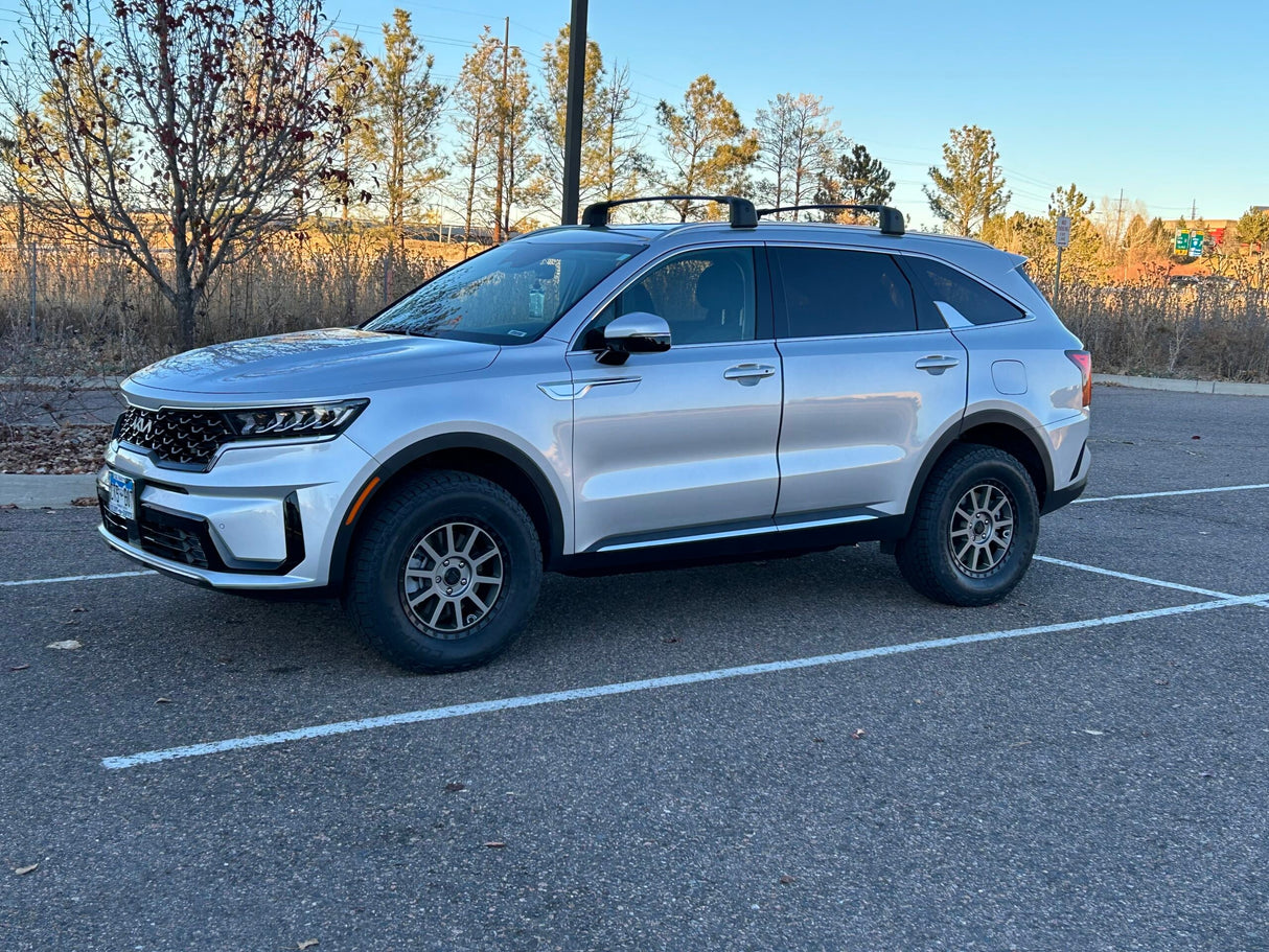 2021-2025 Kia Sorento SUV Hybrid & Plug-In Hybrid & 2021-2023 Hyundai Santa Fe SUV Hybrid & Plug-In Hybrid- 1.5" Front and 1.25" Rear Lift Kit #305088