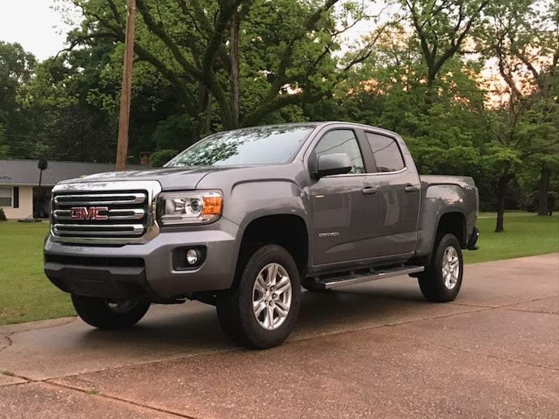 Chevrolet Colorado y GMC Canyon 2015-2022 2wd y 4x4: kit de elevación delantera de 3" y trasera de 1,5" n.º 403035