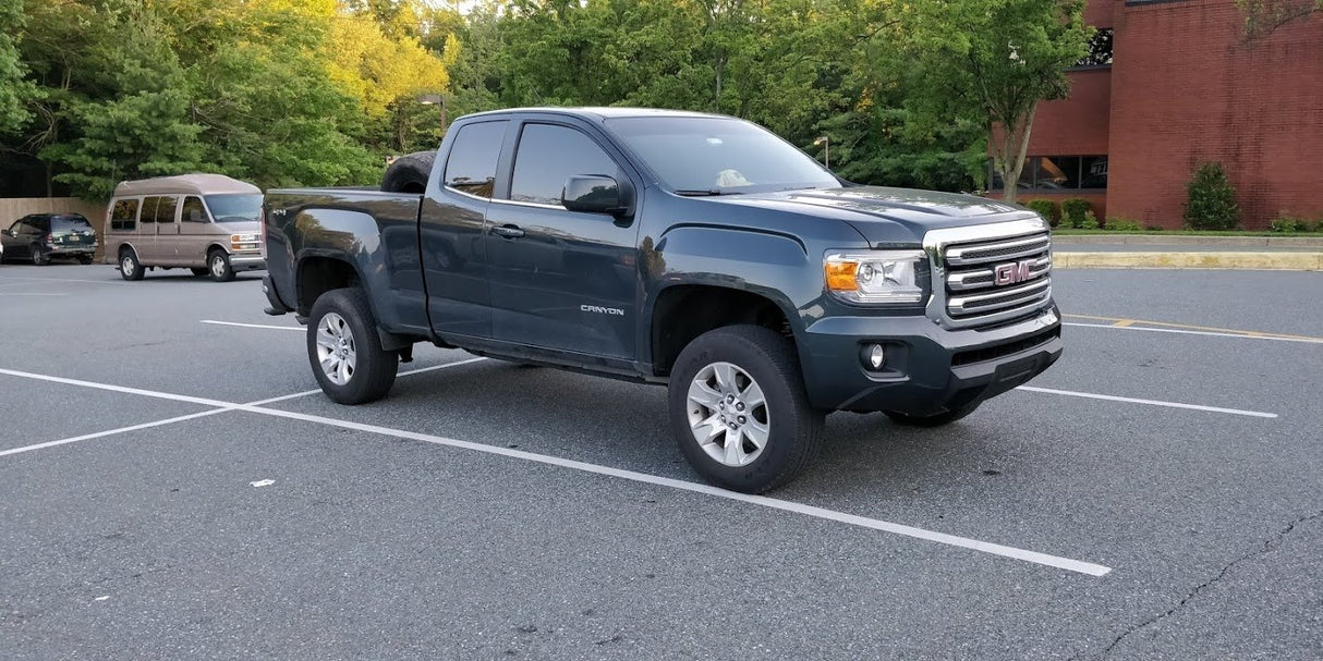 Chevrolet Colorado y GMC Canyon 2015-2022 2wd y 4x4: kit de elevación delantera de 3" y trasera de 1,5" n.º 403035