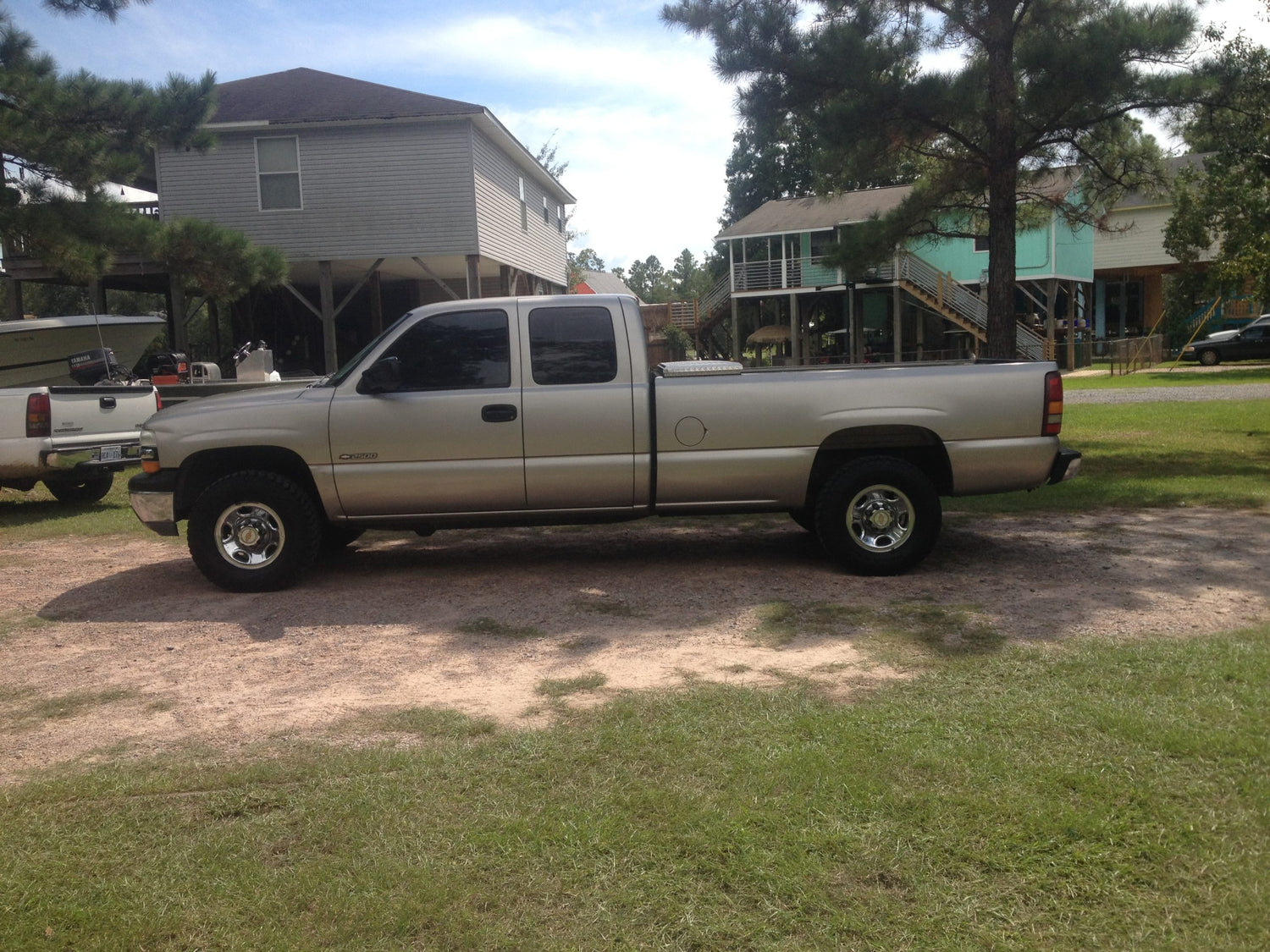 1999-2006 Chevy Silverado, Sierra, Cheyenne - 2WD 2.5" Front Leveling Kit #404080