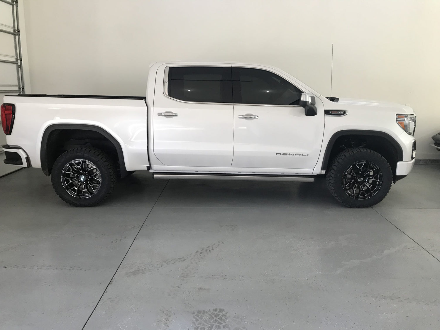 2019-2022 Chevy Silverado 1500 Pickup 3.0" Front & 1.5" Rear Lift Kit - Magnetic Ride #406047